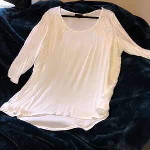 3/4 Sleeve Off-white Scoop Neck Top